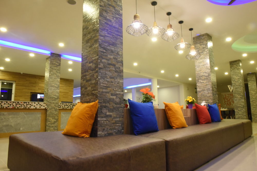 Hi Chiangrai Hotel-Sha Extra Plus Чианграй Экстерьер фото
